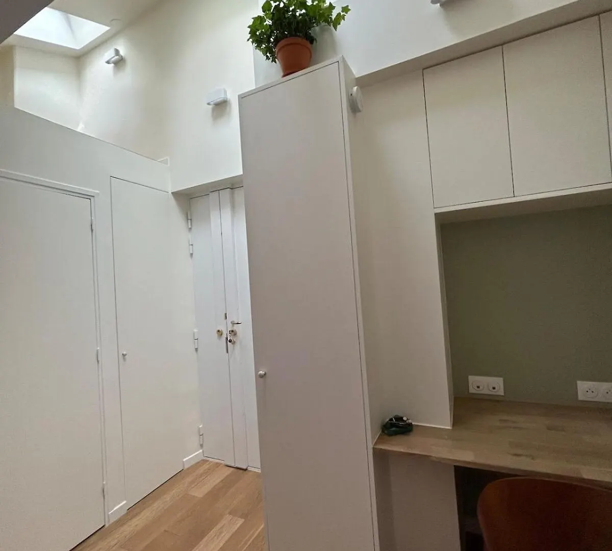 One Bedroom Temple - Citycosy Paris 0*,